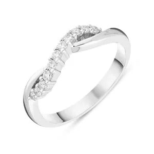 18ct White Gold 0.21ct Diamond Eleven Stone Pave Wave Ring