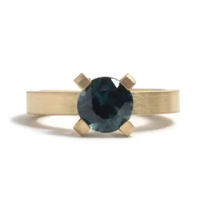 Brilliant Sapphire Solitaire Ring Pieces of Eight