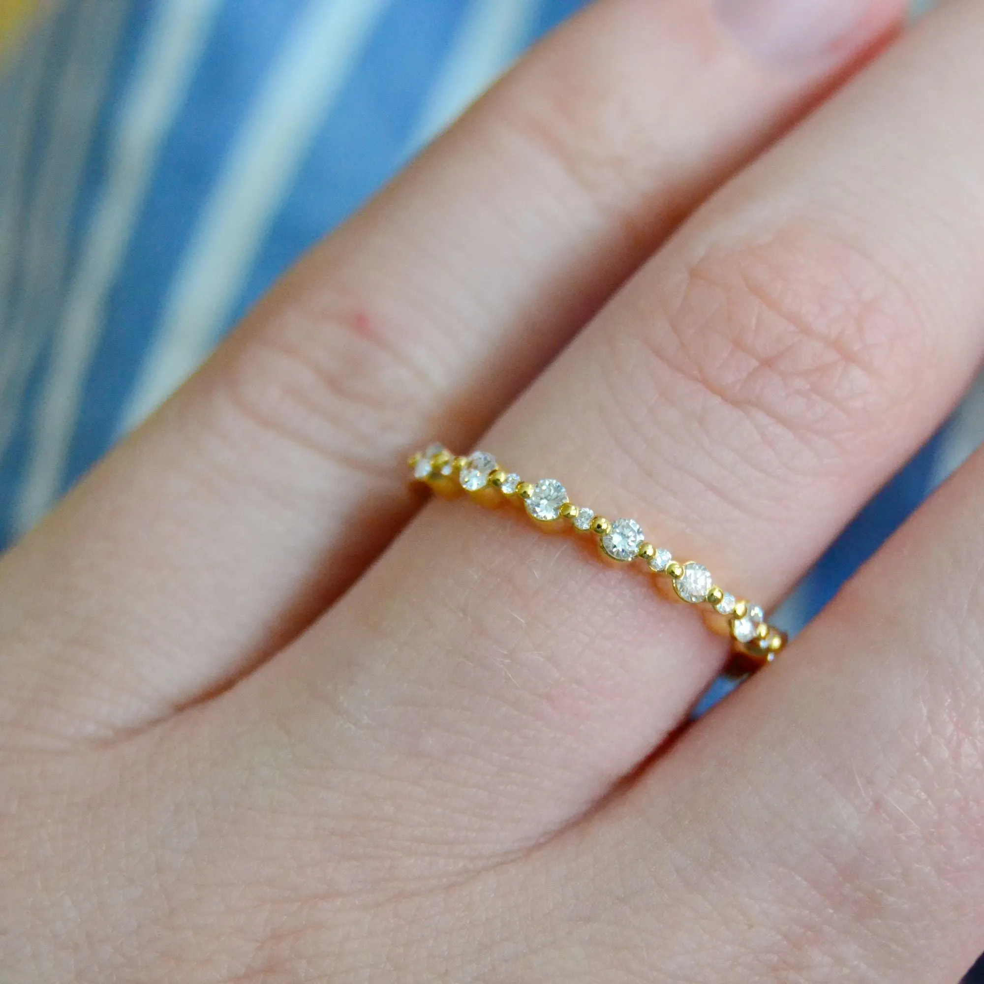 Brita 18K Gold Ring w. Diamonds