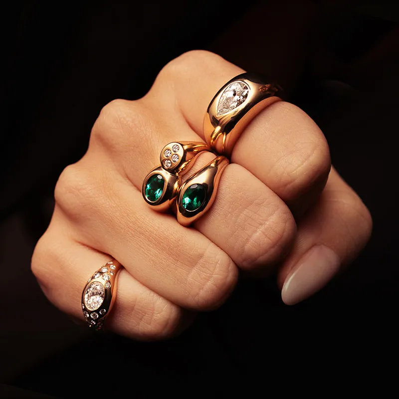 Curve Scattered Signet 18K Rosegold Ring w. Diamonds