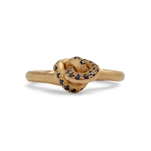 Entwined Ring Pieces of Eight
