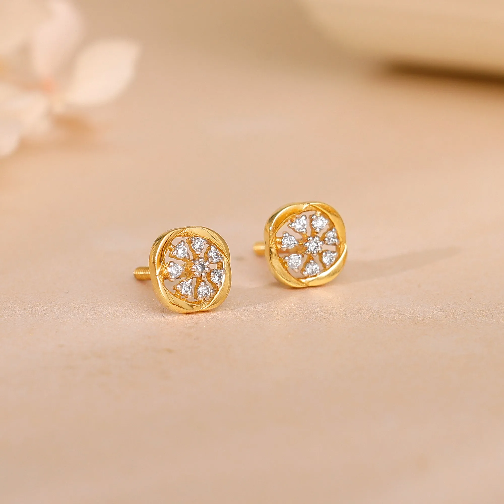 Gold Beauty In Nature Diamond Earrings Giva