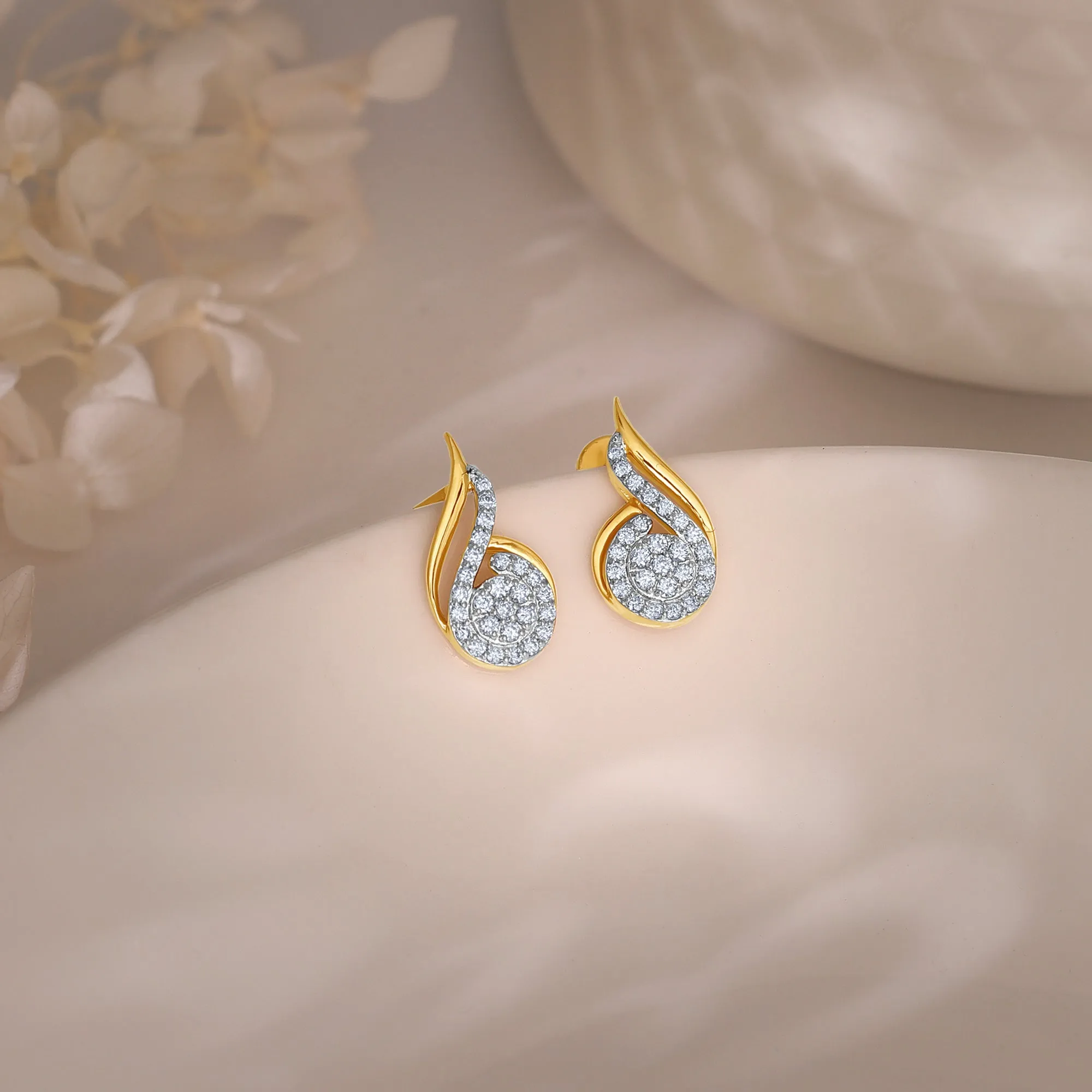 Gold Sparkling Flow Diamond Earrings Giva