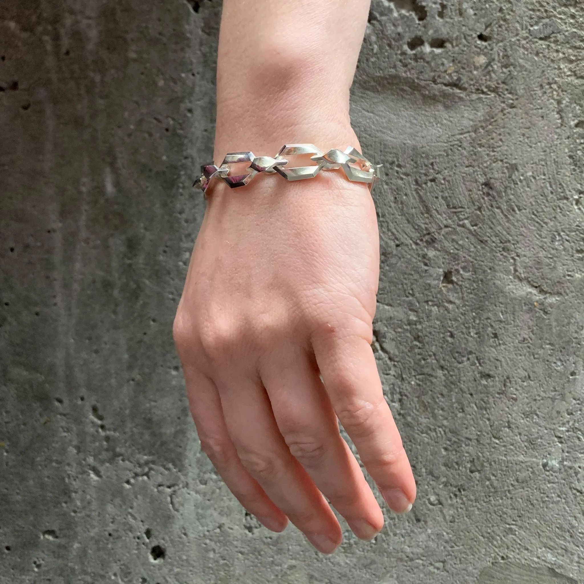 Graphene Bracelet Pieces of Eight