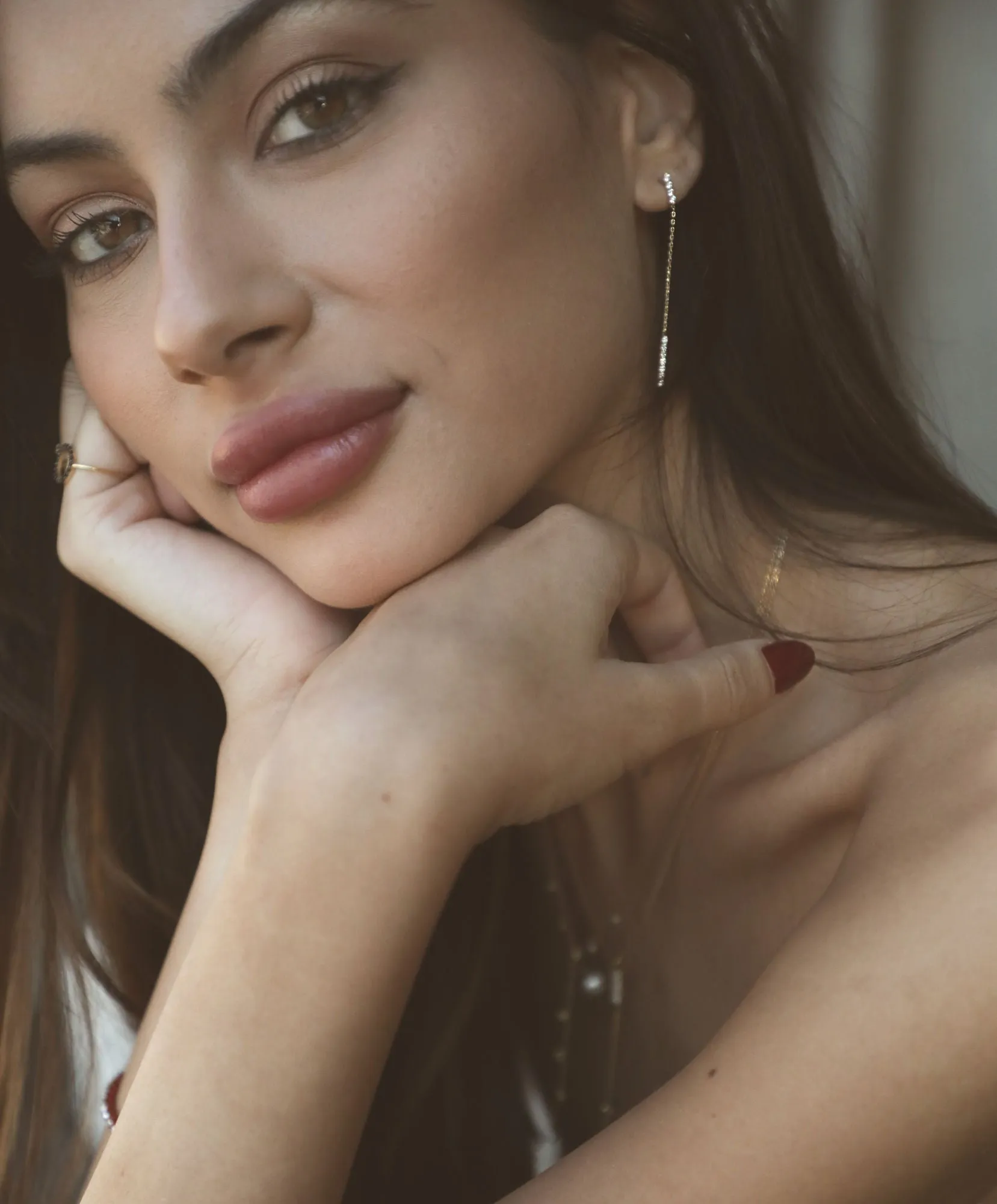 Hanging Bar 18K Rose Gold Earring w. Diamonds