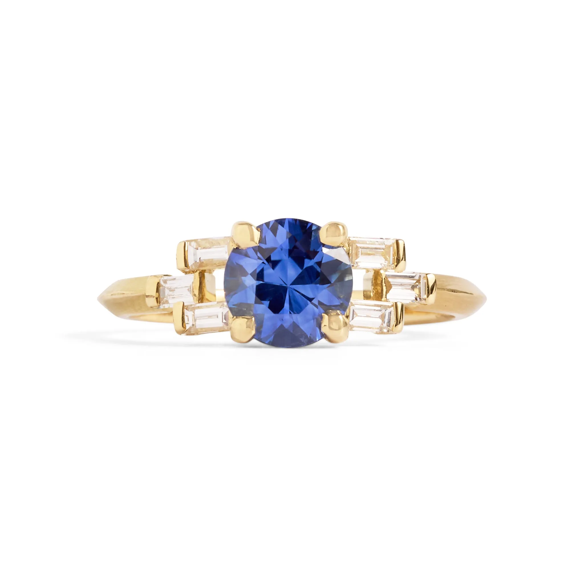 Harmony Ceylon Sapphire Ring Pieces of Eight