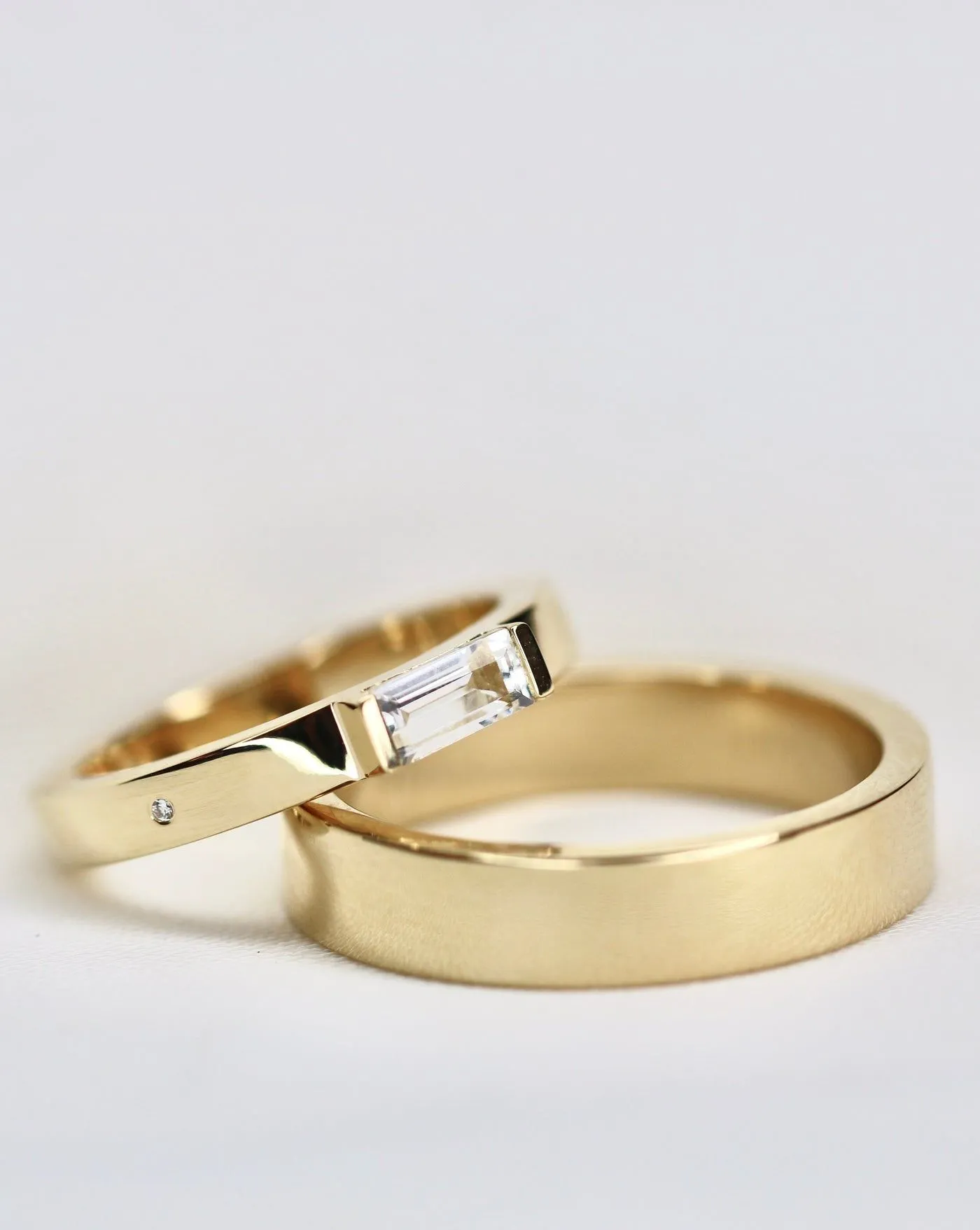 Meant to Be His True Love Band 18K Gold Ring