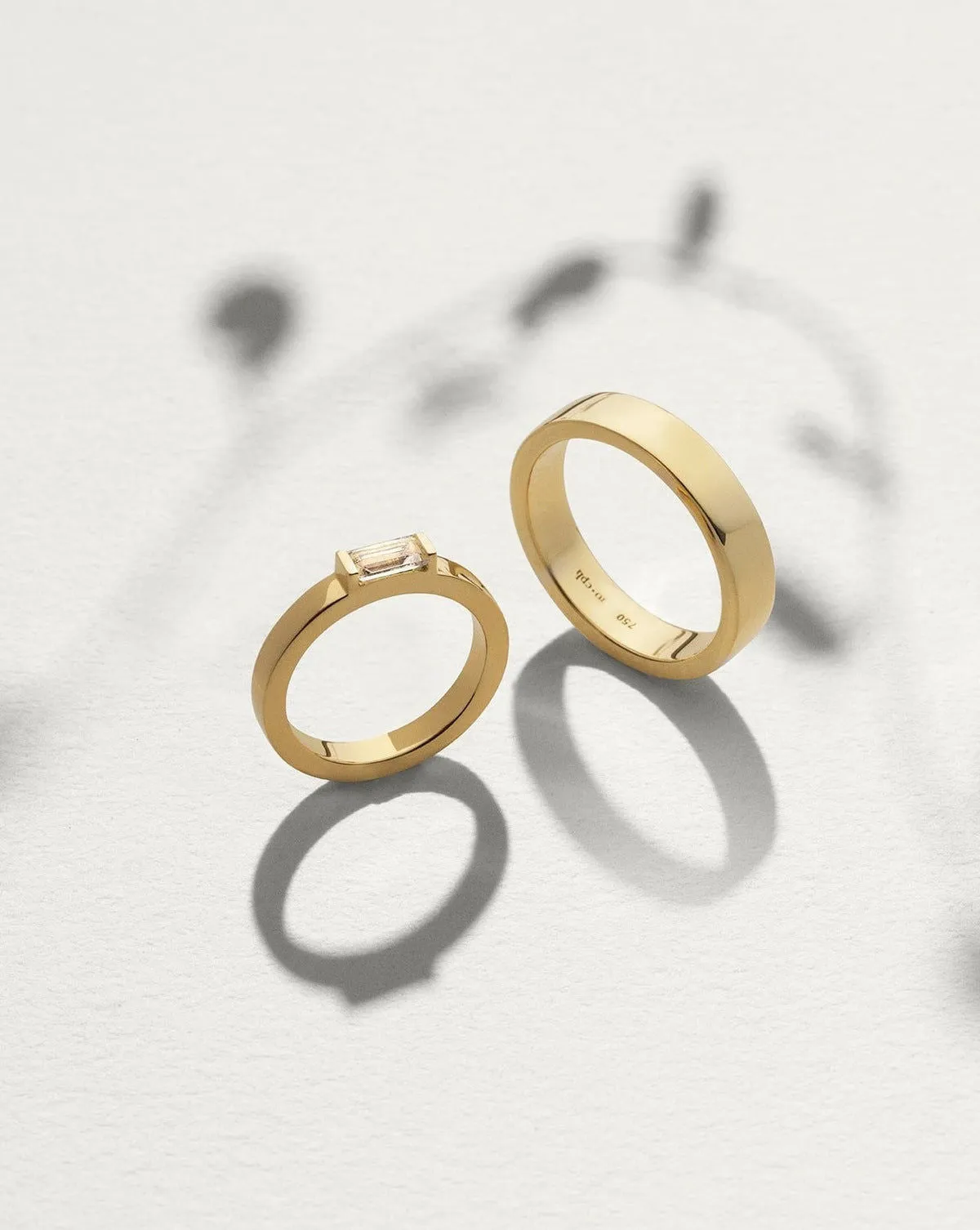 Meant to Be His True Love Band 18K Gold Ring