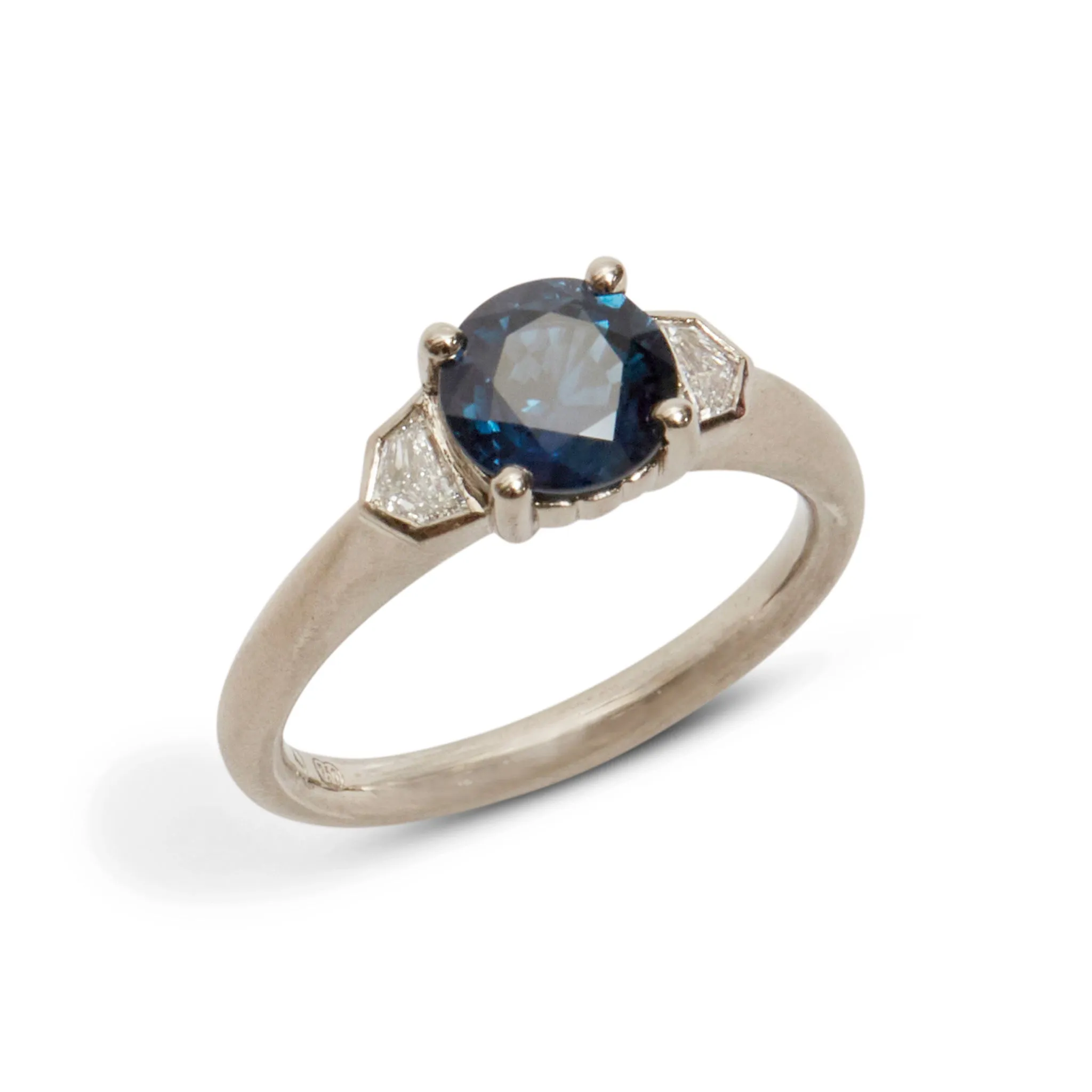 Moonlit Path Ring Pieces of Eight