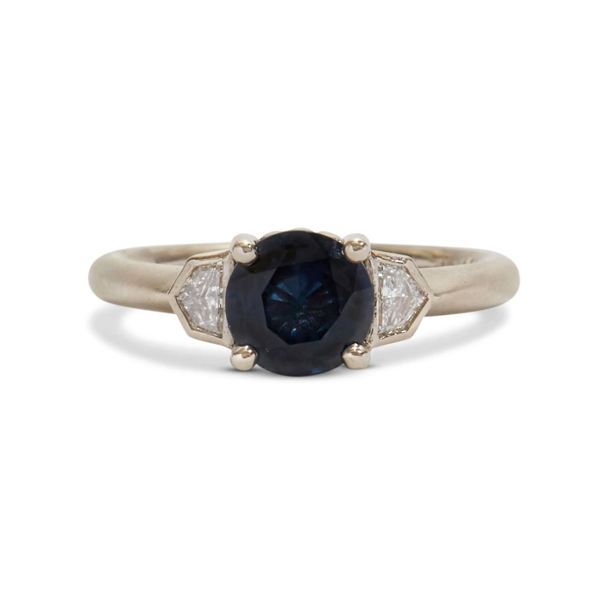 Moonlit Path Ring Pieces of Eight