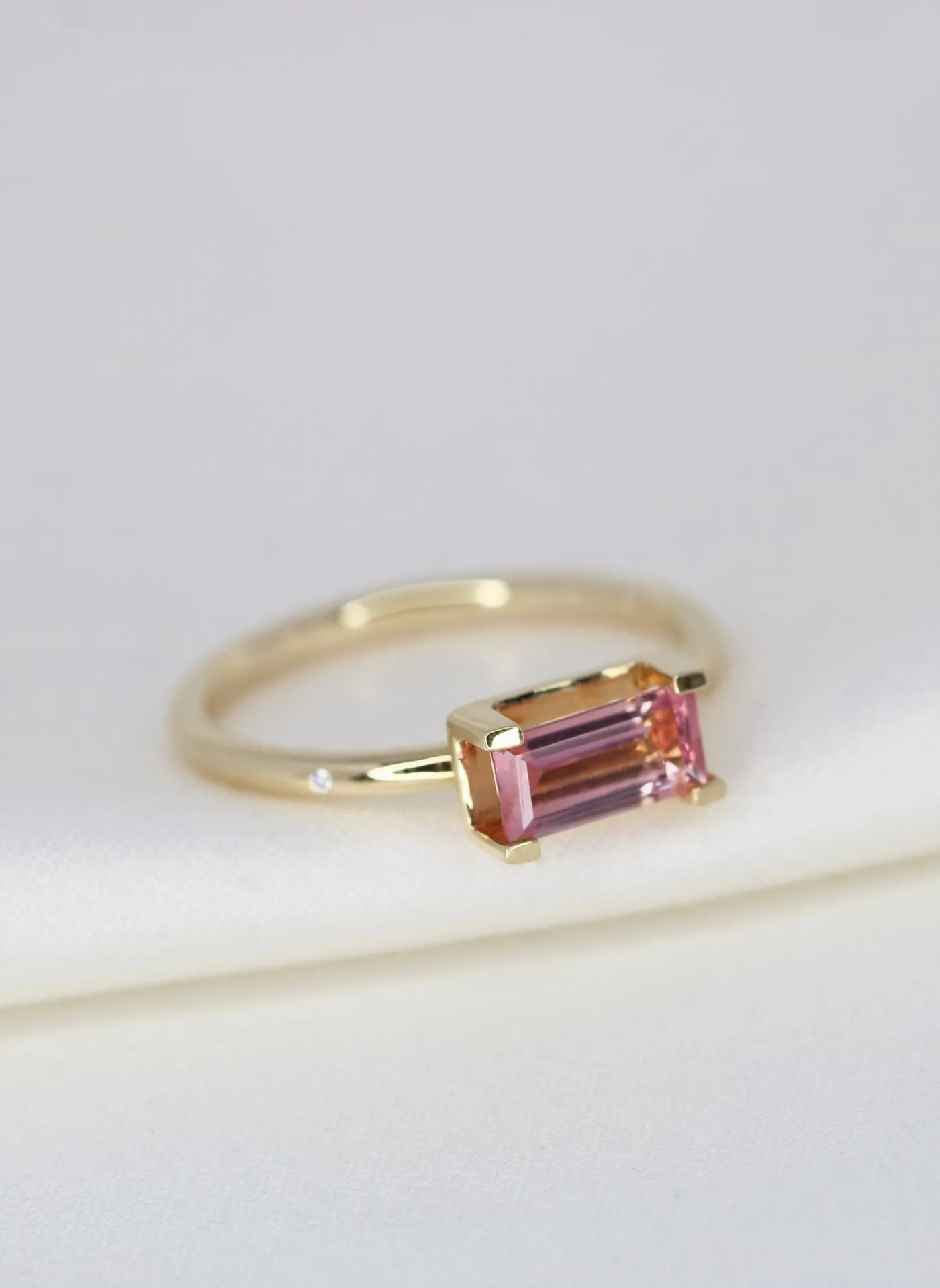 Nord Pink 18K Gold Ring w. Tourmaline & Diamond