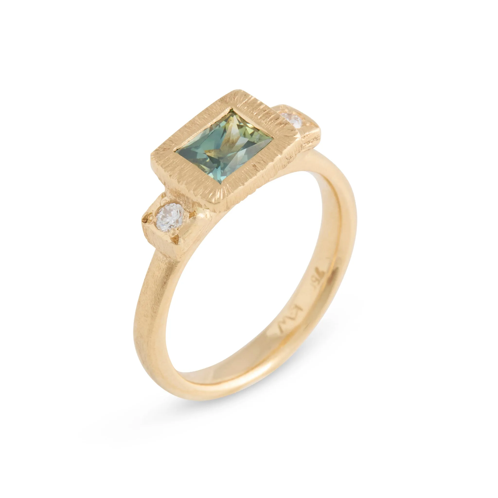 Precious Plateau Ring Pieces of Eight