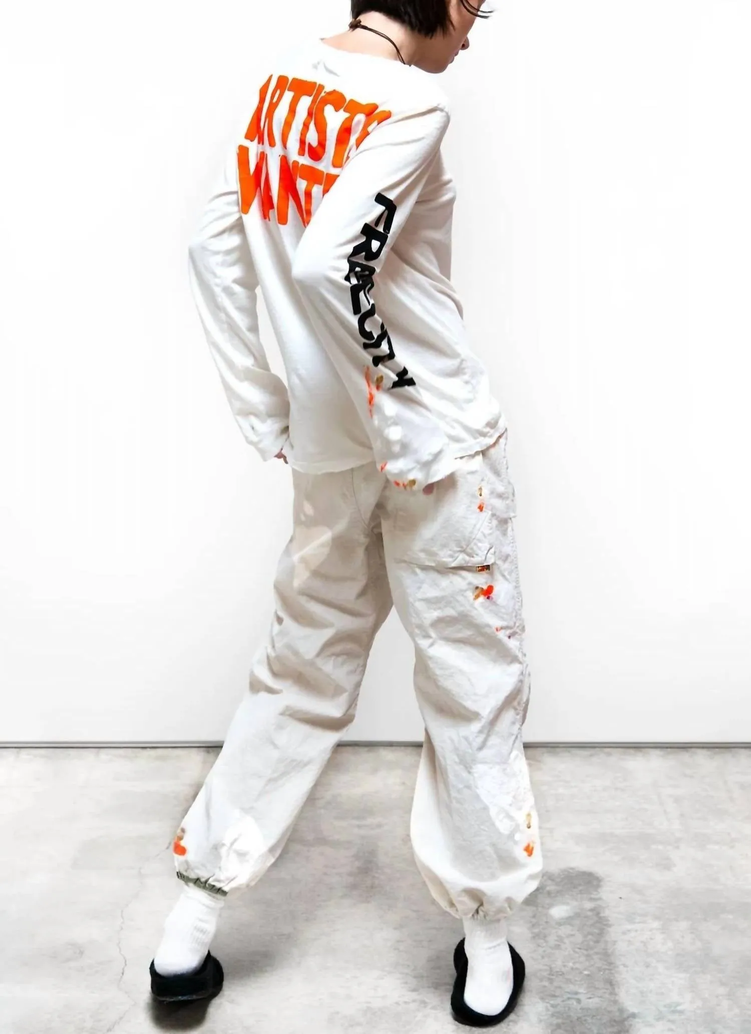 "artists Wanted" Paint Super Vintage Long Sleeve Tee In White