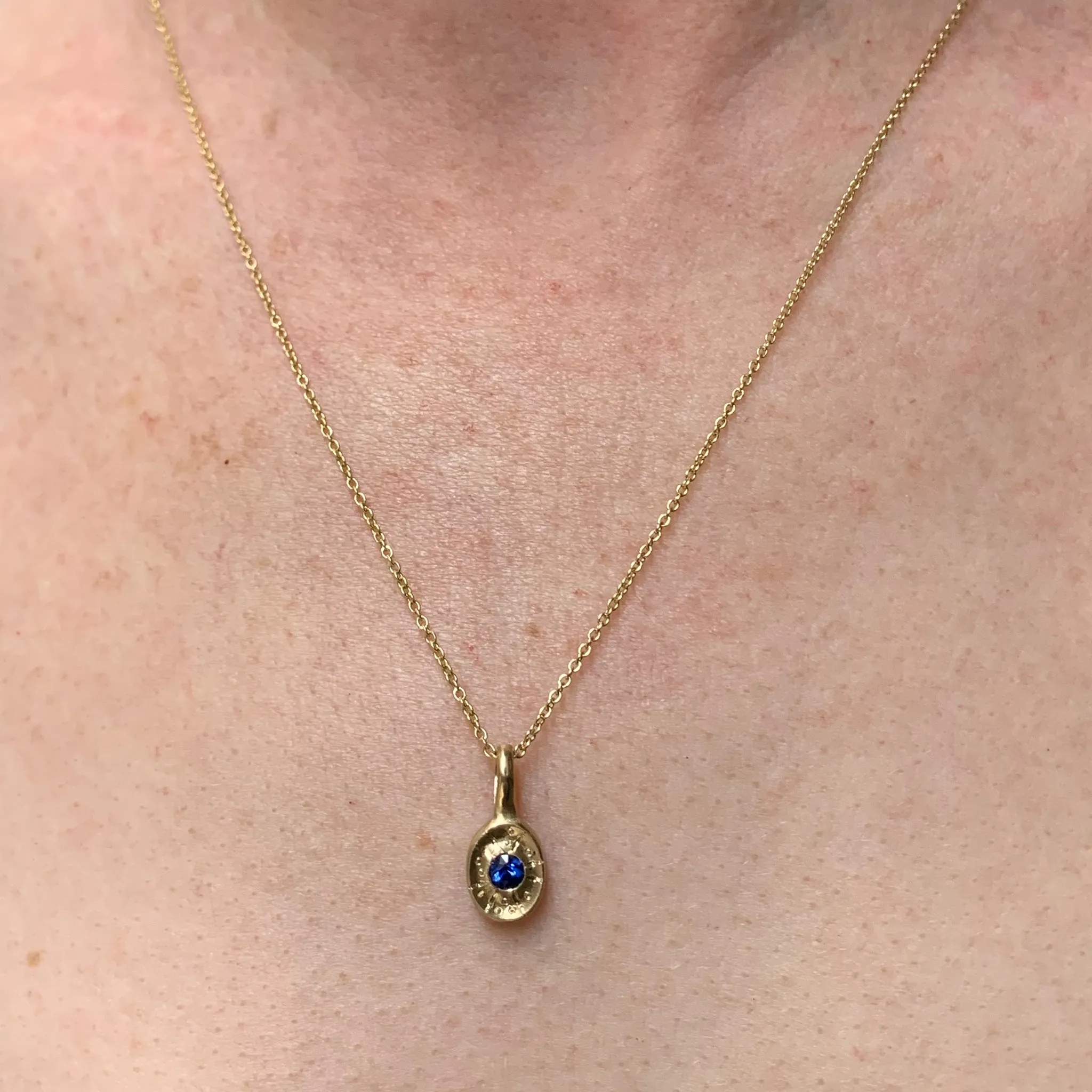 Radiate Ceylon Sapphire Pendant Pieces of Eight