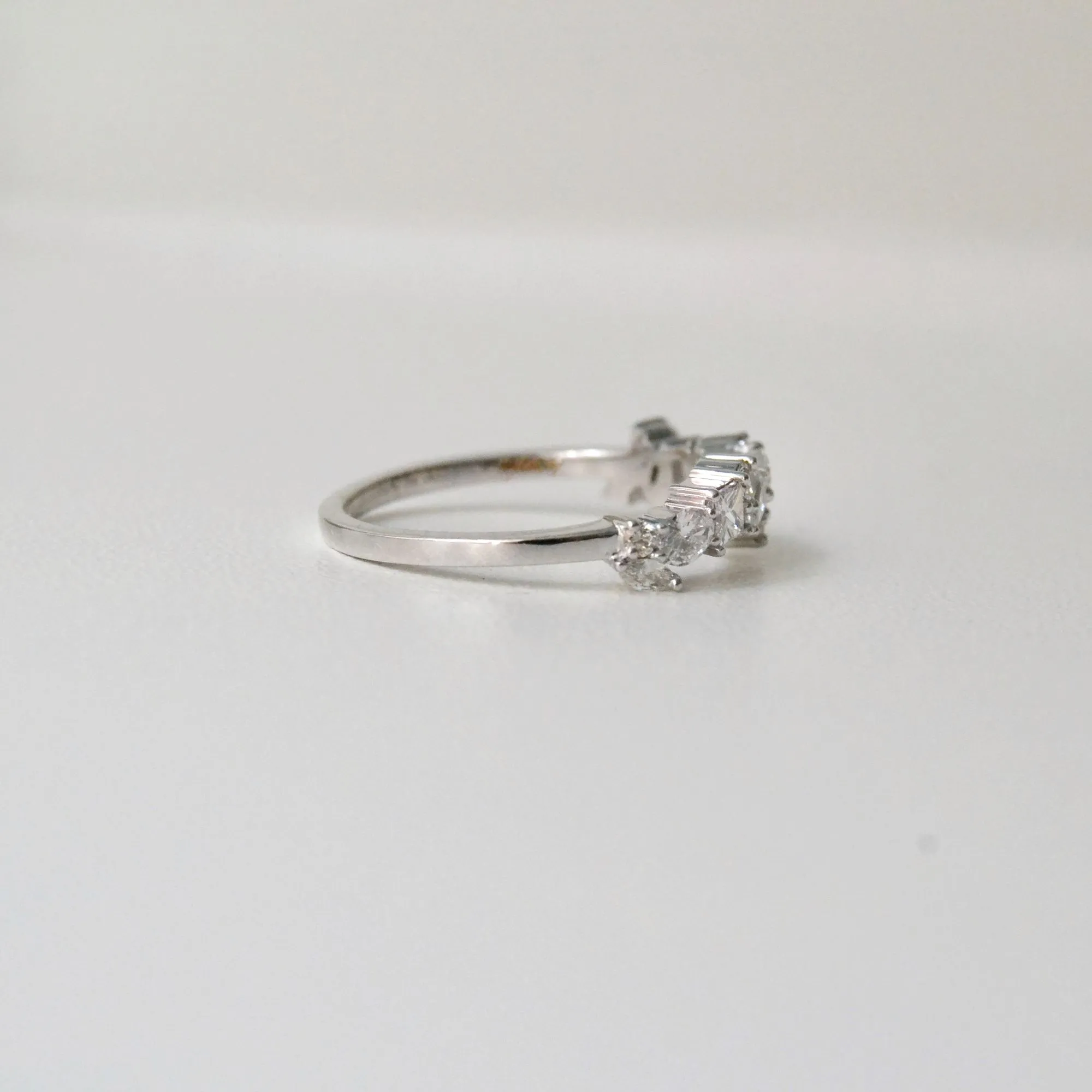 Shamaila 18K Whitegold Ring w. Diamonds
