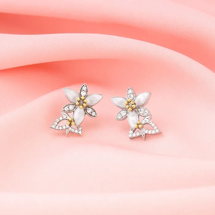 Silver One in a Trillium Earrings Giva