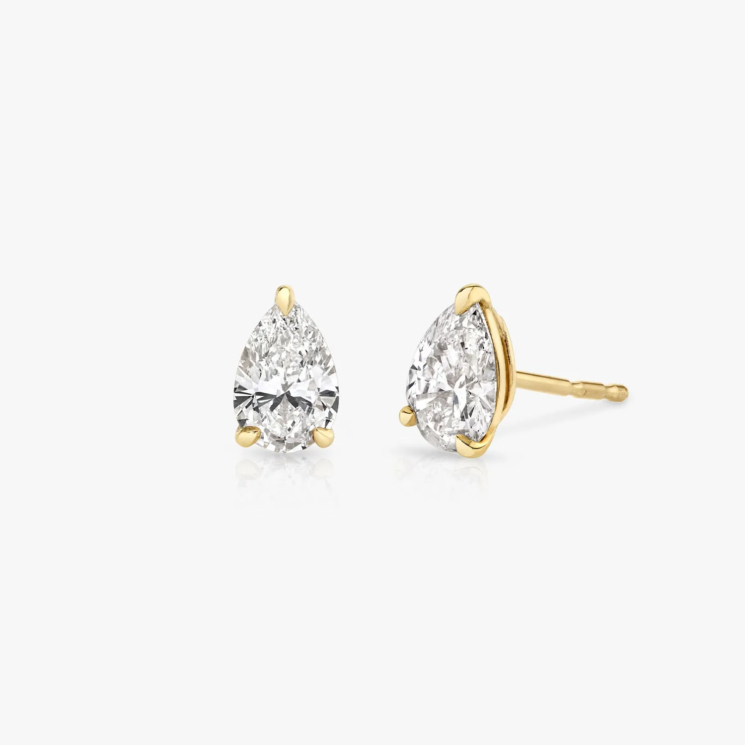 Solitaire Pear 14K Whitegold Studs w. Lab-Grown Diamonds