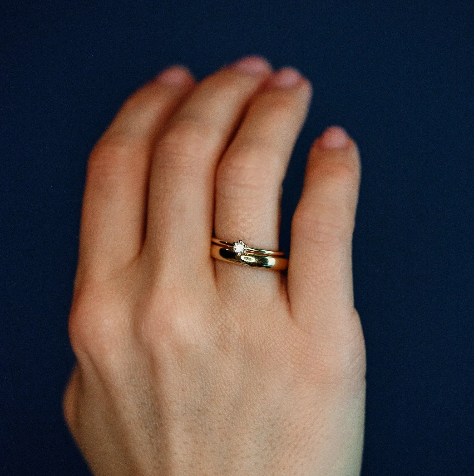 The Classic 6 Prongs Stack - 18K Gold / 48