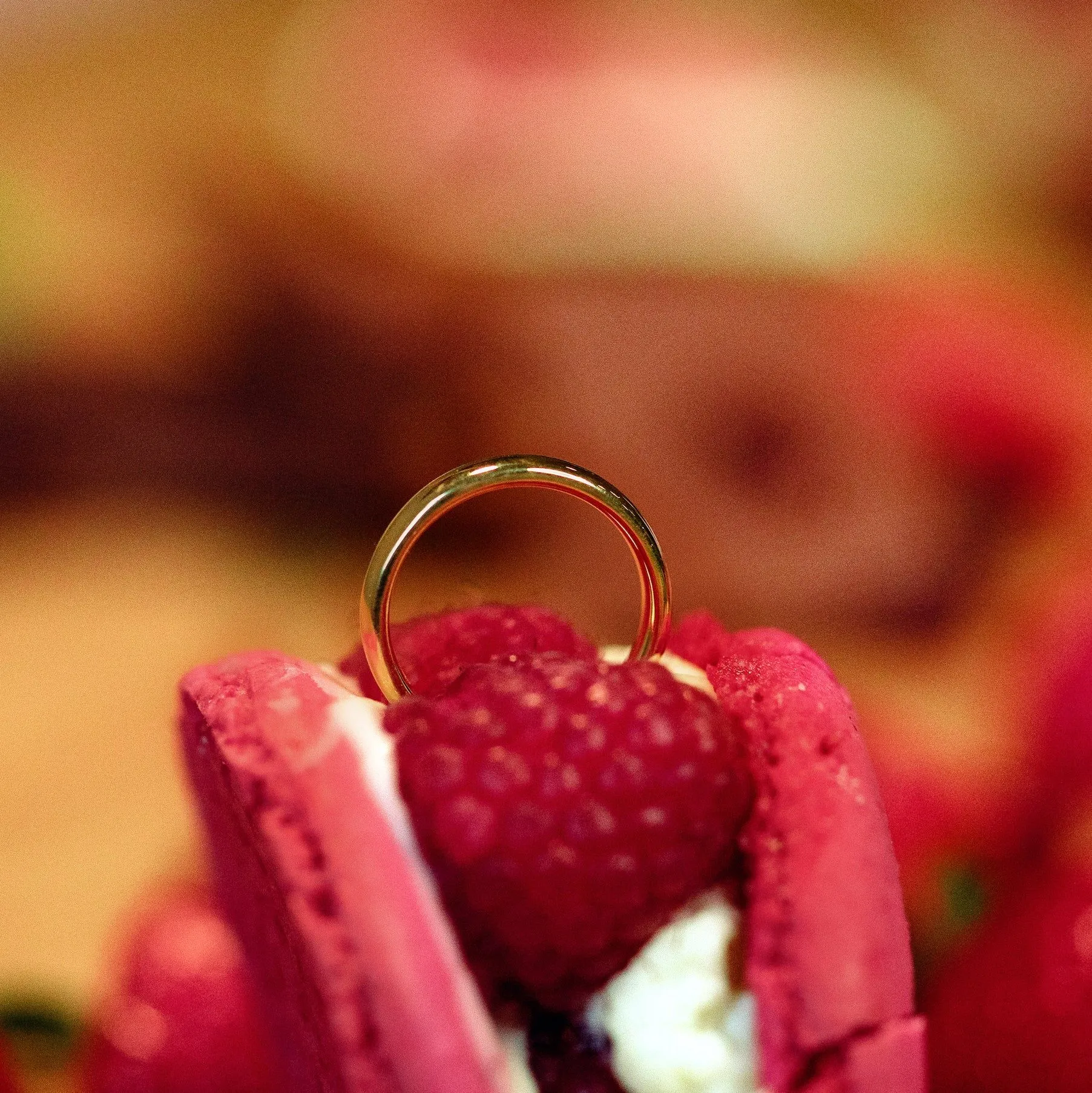 The Pure 3 mm 18K Gold, Whitegold or Rosegold Ring