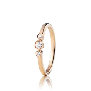 Unity 18K Gold, Rosegold or Whitegold Ring w. Diamonds