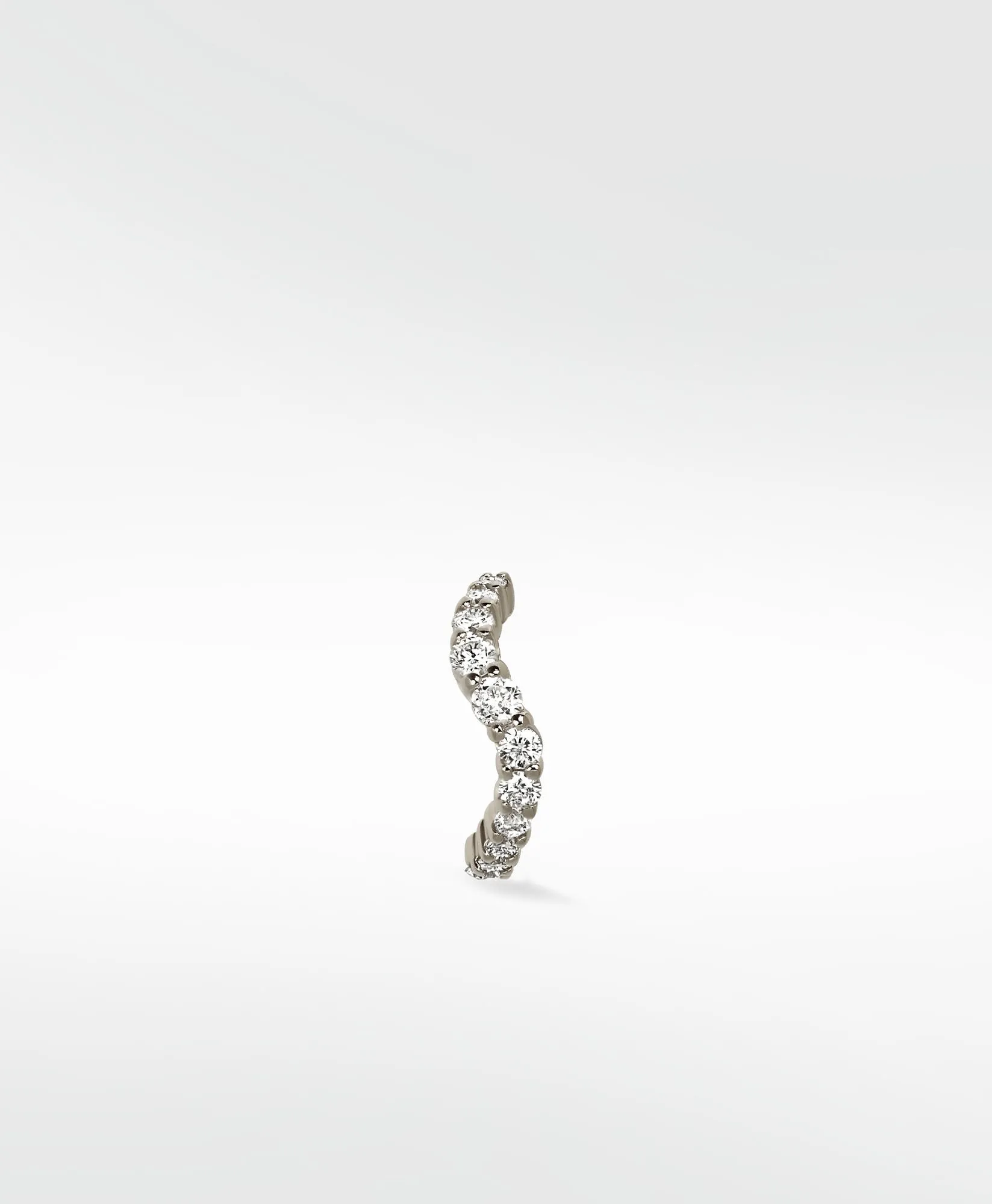 Wavy Diamond 14K Whitegold Earring w. Lab-Grown Diamonds
