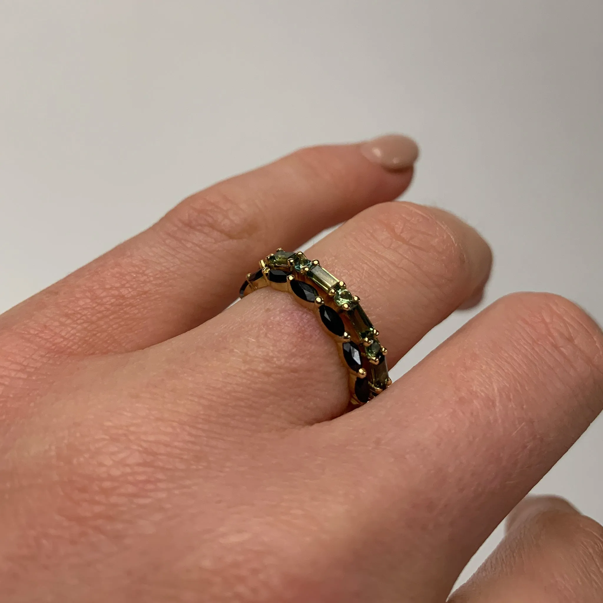 XO Parti Sapphire Ring Pieces of Eight